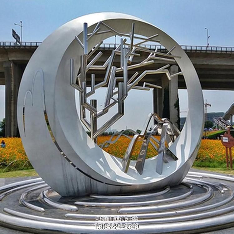 大型圓環(huán)雕塑公司，花園小品，不銹鋼圓環(huán)雕塑提供