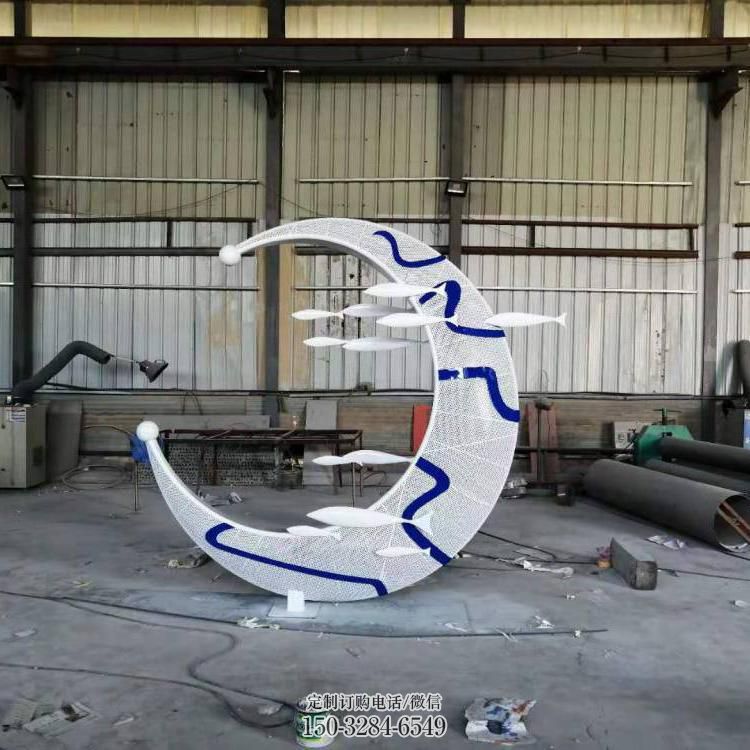 月亮雕塑，青花瓷文化雕塑，不銹鋼材質(zhì)制作